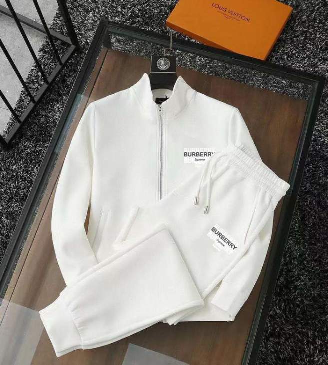 Picture of Burberry Sweater Suits _SKUBurberryM-5XLkdtn14637692